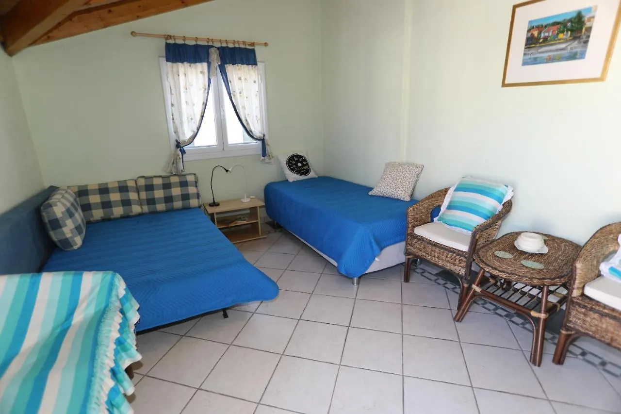 Casa Mimi Apartment Lixouri 0*,